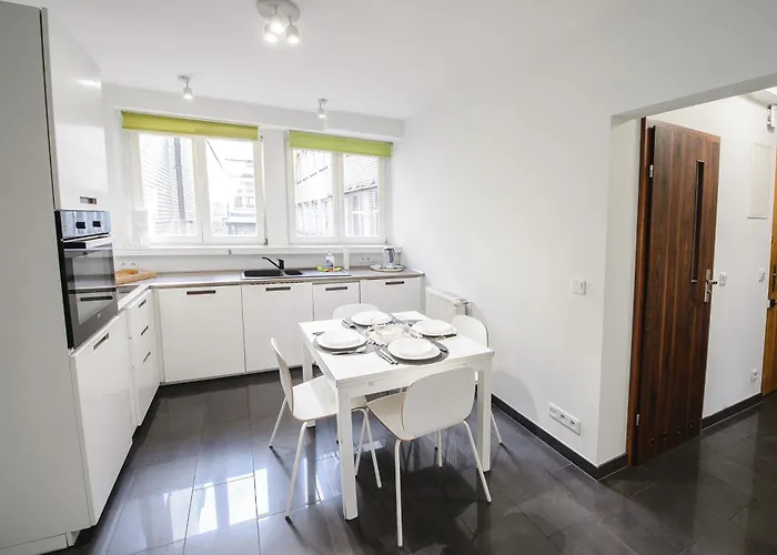 Apartment Kielbasnicza 1a Rynek 3 Pok Osobne 65 M2 *