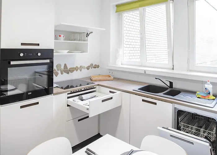 Apartment Kielbasnicza 1a Rynek 3 Pok Osobne 65 M2 *